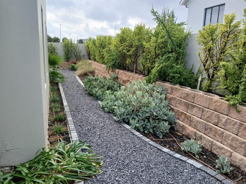 4 Bedroom Property for Sale in Graanendal Western Cape